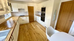 Photo 17- click for photo gallery